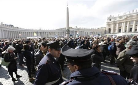 Các nền công nghệ tại Rome kiếm bộn tiền nhờ dịp bầu Giáo hoàng
